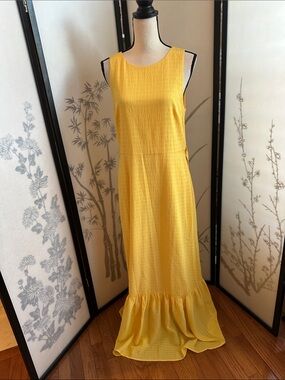 Charles Henry Yellow Sleeveless Maxi Dress with Ruffle Hem